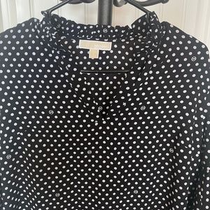 Michael Kors Black & White 3/4 bell sleeve